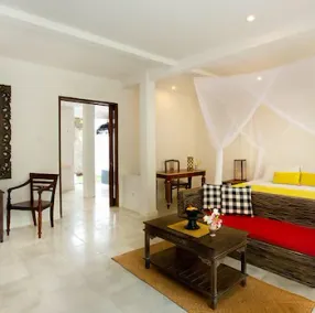Royal Palm Villas at Monley Forest - Image 4