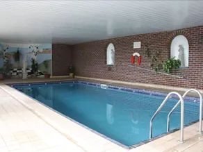 Lantern Lodge Hotel - Image 4