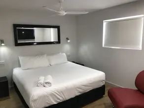Alfred Apartments - Image 3