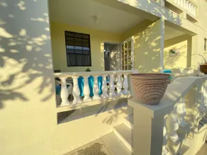 Searocks Beach Apartment - Image 4