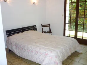 House With 3 Bedrooms in Loriol-du-comtat, With Enclosed Garden - 110 km From the Beach - Image 2