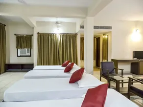 Ajoy Minar Hotel - Image 2
