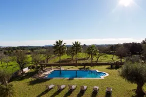 YupiHome Villa Can Pedro - Image 4