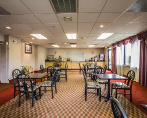 Sleep well Inn and Suites - Image 5