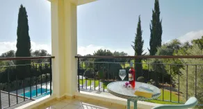 Great for familities - Villa Tala - private pool and golf views. Close to centre of Aphrodite Hills - Image 2