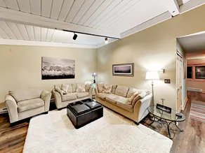 West Vail Mountain Escape & Kinnikinnick Sunshine House - Image 2