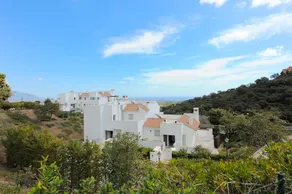 La Mairena Forest Heights Canovas - Image 3