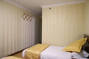 Hutong Inn - Image 2