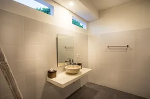 Sivart Villa - Image 5