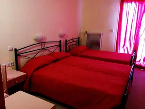 Hotel Allegro - Image 2