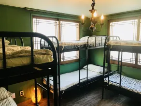 Avocado Guesthouse Hostel - Image 2