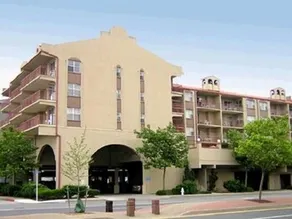 The Quarters - Image 3