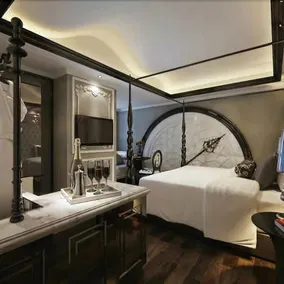 Sixiangjia City Theme Hotel - Image 5