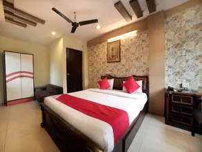 Hotel Midas By OYO Rooms - Image 2