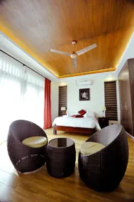 Rose Villas Resort - Image 2