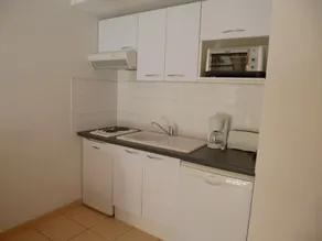 Cozy Apartment in the Lively Resort of Carcans Océan - Image 2