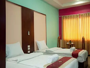Le Platinum Inn - Image 3