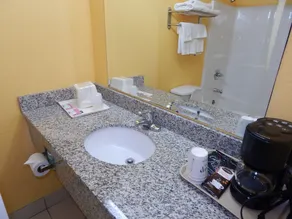 Sunrise Inn Brownsville - Image 5