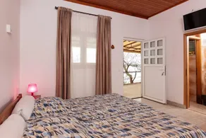 Studio Apartment Akraj - Image 5
