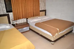 Hotel Rahil Plaza - Image 4