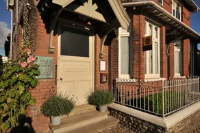 Old Town Hall House - Image 4