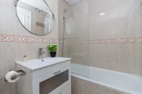 Apartment Jandele Capuchinos Malaga Canovas - Image 5