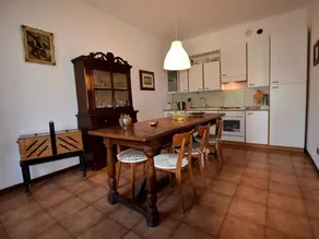 Two-family Home With Private Garden 100 Metres From the Lake and Beach - Image 5