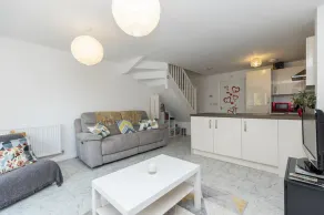 Stunning Entire 2BD Home Suffolk/cambridgeshire - Image 2
