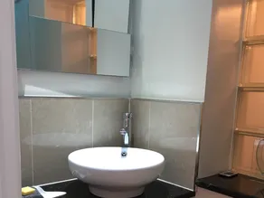 Newmarket Boutique Aparthotel - Image 4