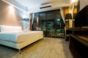 Inn Place Serviced Residence - Image 4