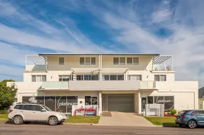 Warners Bay Apartments - Image 5