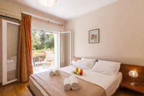 Marina Gouvia Family Villa - Image 2