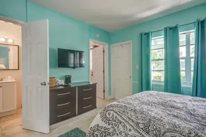 Sea Steps Suites - Image 4