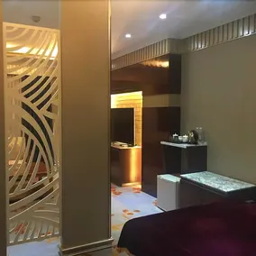 Cuifeng Hotel - Image 2