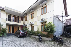 RedDoorz @ Cilandak KKO - Image 3