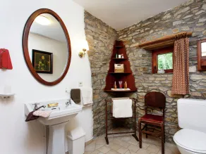 Cozy Cottage in Hubermont near Town Center - Image 5