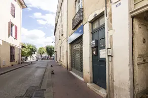 L'ESCALE TOPDESTINATION-BOURG - Image 4