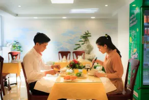 Cherry Hotel - Image 4