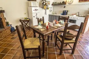 Bouganville Cottage - Image 4