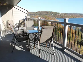 Treehouse Condos - Image 5