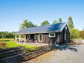 Spacious Holiday Home in Ebeltoft Denmark With Terrace - Image 4