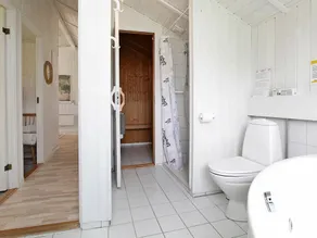 Luxurious Holiday Home in Stege Zealand With Sauna - Image 4