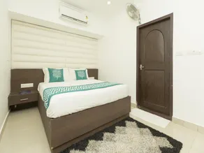 OYO Hotel Ivory Grande - Image 2