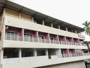 OYO Samruddhi Lodge - Image 4