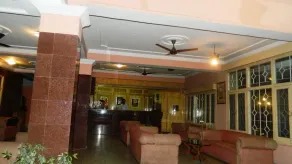 Hotel Yamini - Image 2
