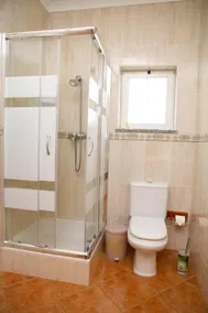 House With 4 Bedrooms in Lagos, With Private Pool, Enclosed Garden and Wifi - 800 m From the Beach - Image 4