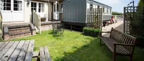 Railway House - Image 5