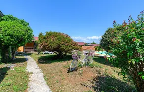 Awesome Apartment in Rovinjsko Selo With Outdoor Swimming Pool, Wifi and 2 Bedrooms - Image 2