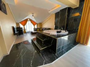 Otto Loft Premium Apartments - Image 5