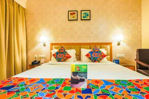 FabHotel Capitol Suites - Image 3